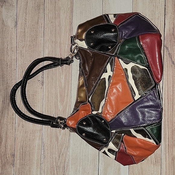 Bueno Patchwork Shoulder Bag - Picture 8 of 11
